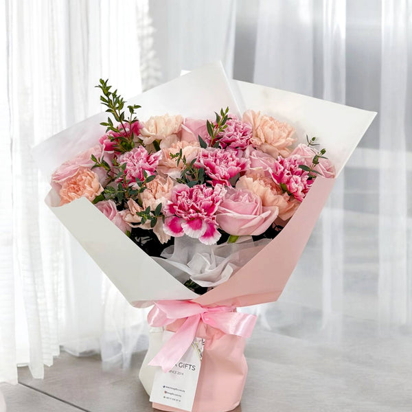 Pink Elegance – Roses and Carnations Bouquet