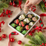 Christmas Chocolate-Dipped Strawberries Box