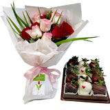 Rose bouquet and choco strawberries