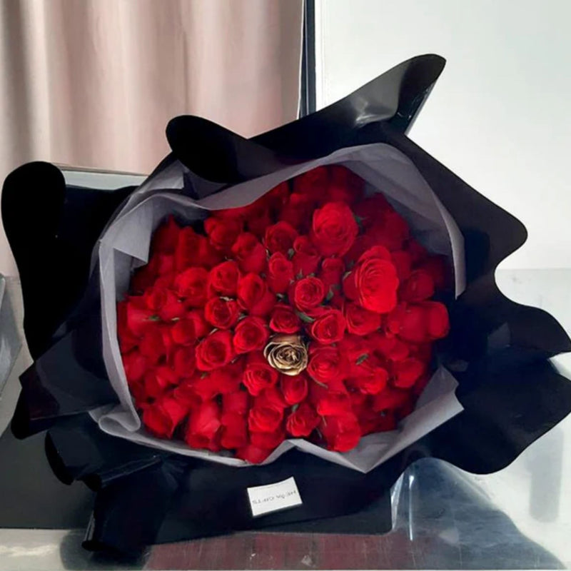 AMORA Rose Bouquet