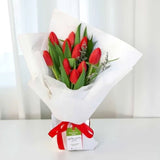 Augustin red fresh tulip bouquet anniversary delivery Kuala Lumpur Heva Gifts