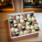 BELVA Chocolate Covered Strawberries with Nuts, Raspberries granular and Oreo