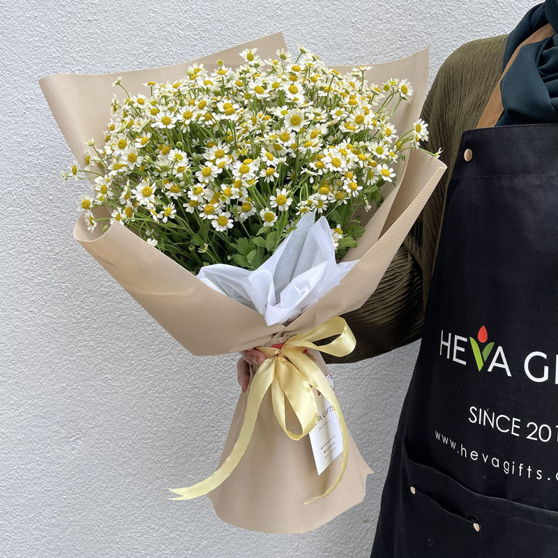 CHAMOMILE Delight Bouquet