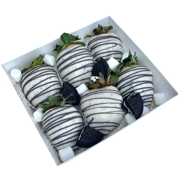 CREAM O CHOCOLATE DIPPED STRAWBERRIES