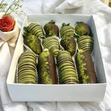ELLE Matcha - Matcha Chocolate covered Strawberries & Bananas