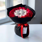 ERIC Red Roses and chocolate strawberries - Valentine's Gift Set