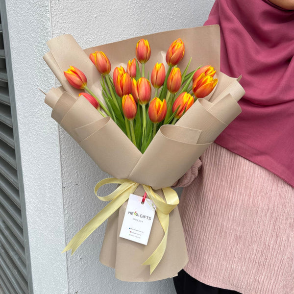 Flaming Elegance Orange Tulip Bouquet