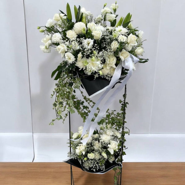 Heartfelt Remembrance - Condolence Flower Stand