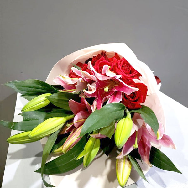 Rose and Lily mixed bouquet