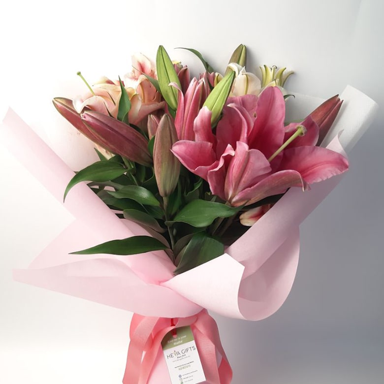 Lily Flower Bouquet