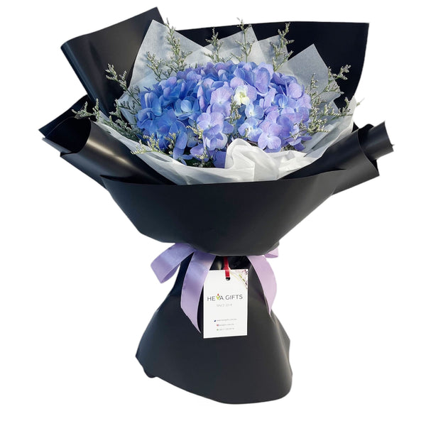 WYNNONA Blue-Purple Hydrangea Bouquet