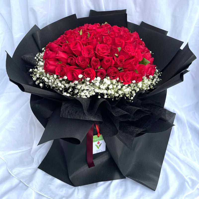 LUXURY RED ROSE BOUQUET