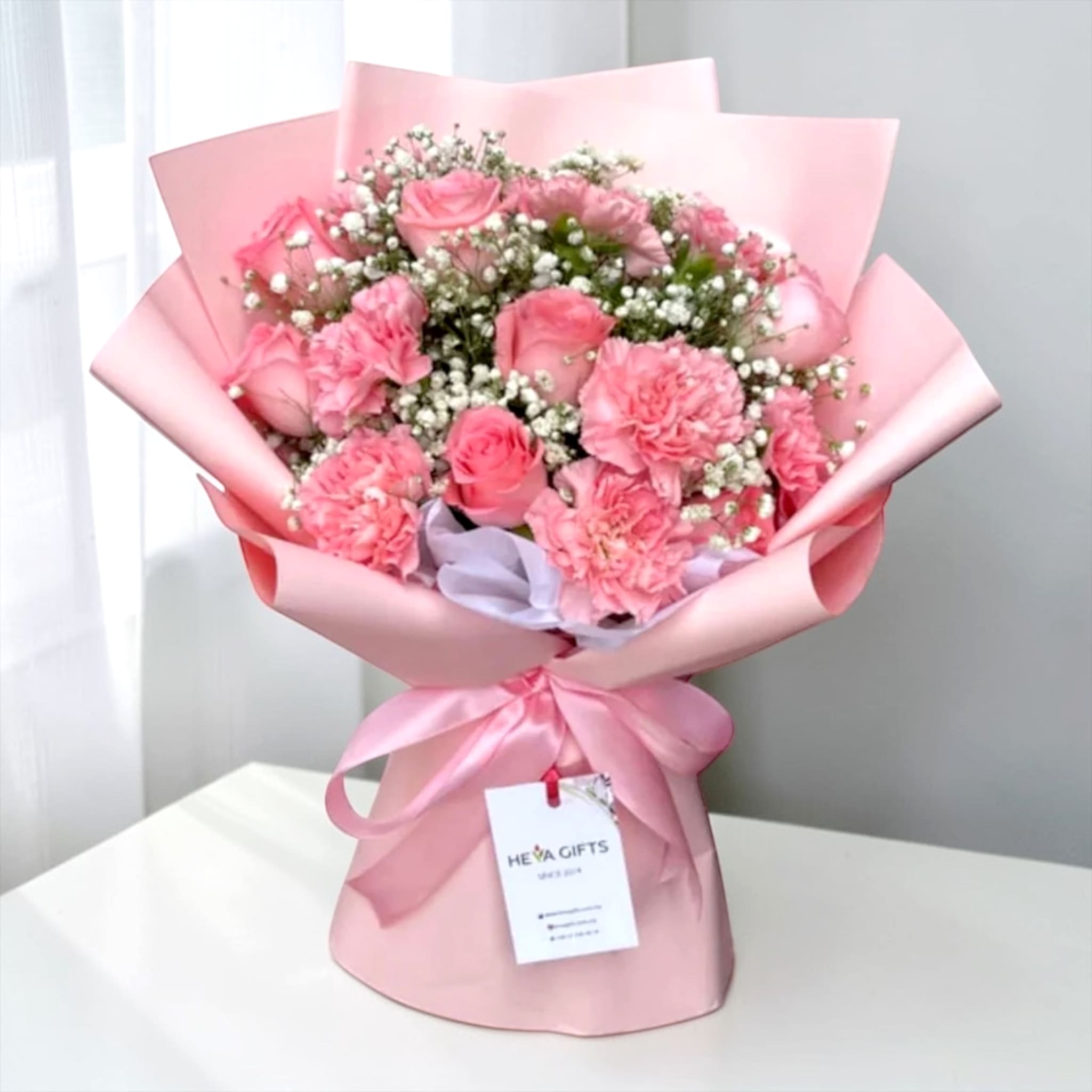 LUNA Pink Carnation & Rose & Bouquet | Anniversary PJ | Heva Gifts