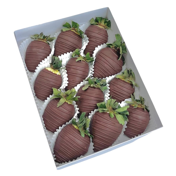 KIRA Milk Chocolate Dipped Strawberries