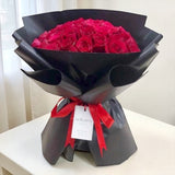 Se La Vi premium red rose round bouquet anniversary flower delivery Petaling Jaya Heva Gifts