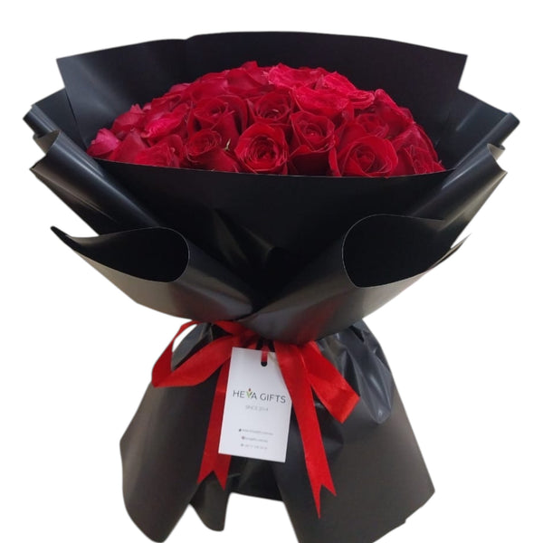 SE LA VI Premium Red Rose Bouquet