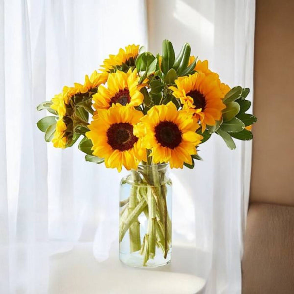 SUNSHINE Sunflower Arrangement