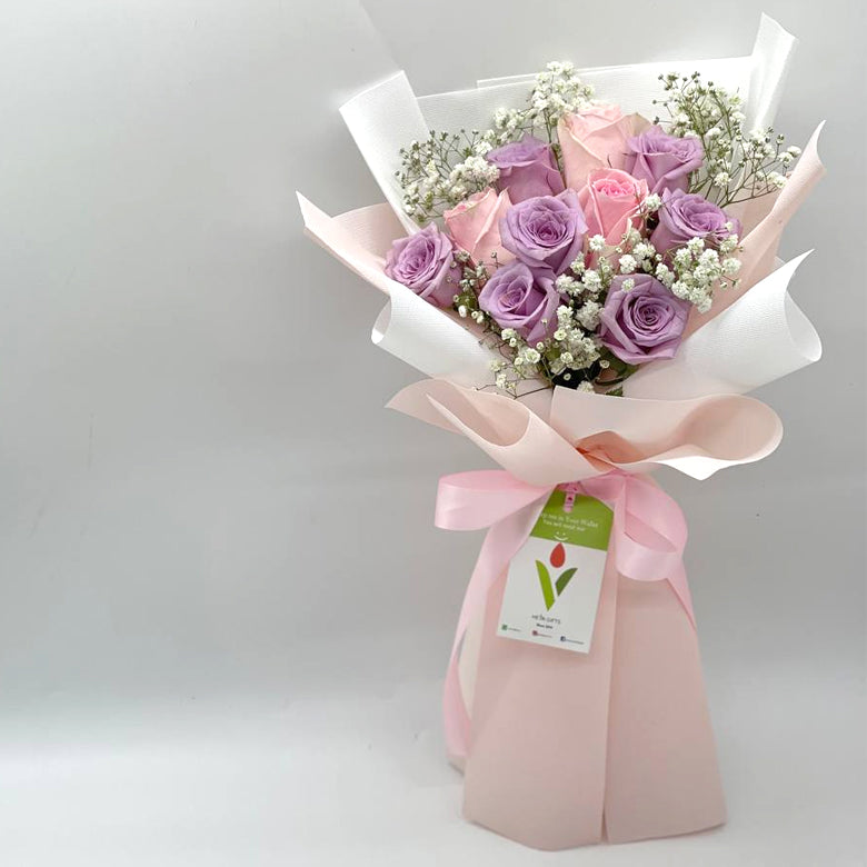Purple and pink rose bouquet
